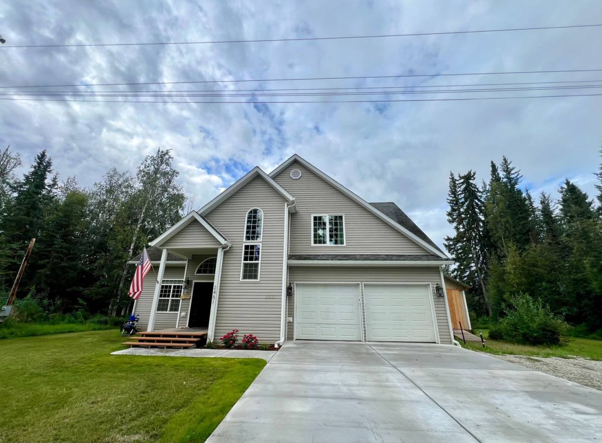 House for rent at 2451 Chief Nickoli Lp, Fairbanks, AK 99712
