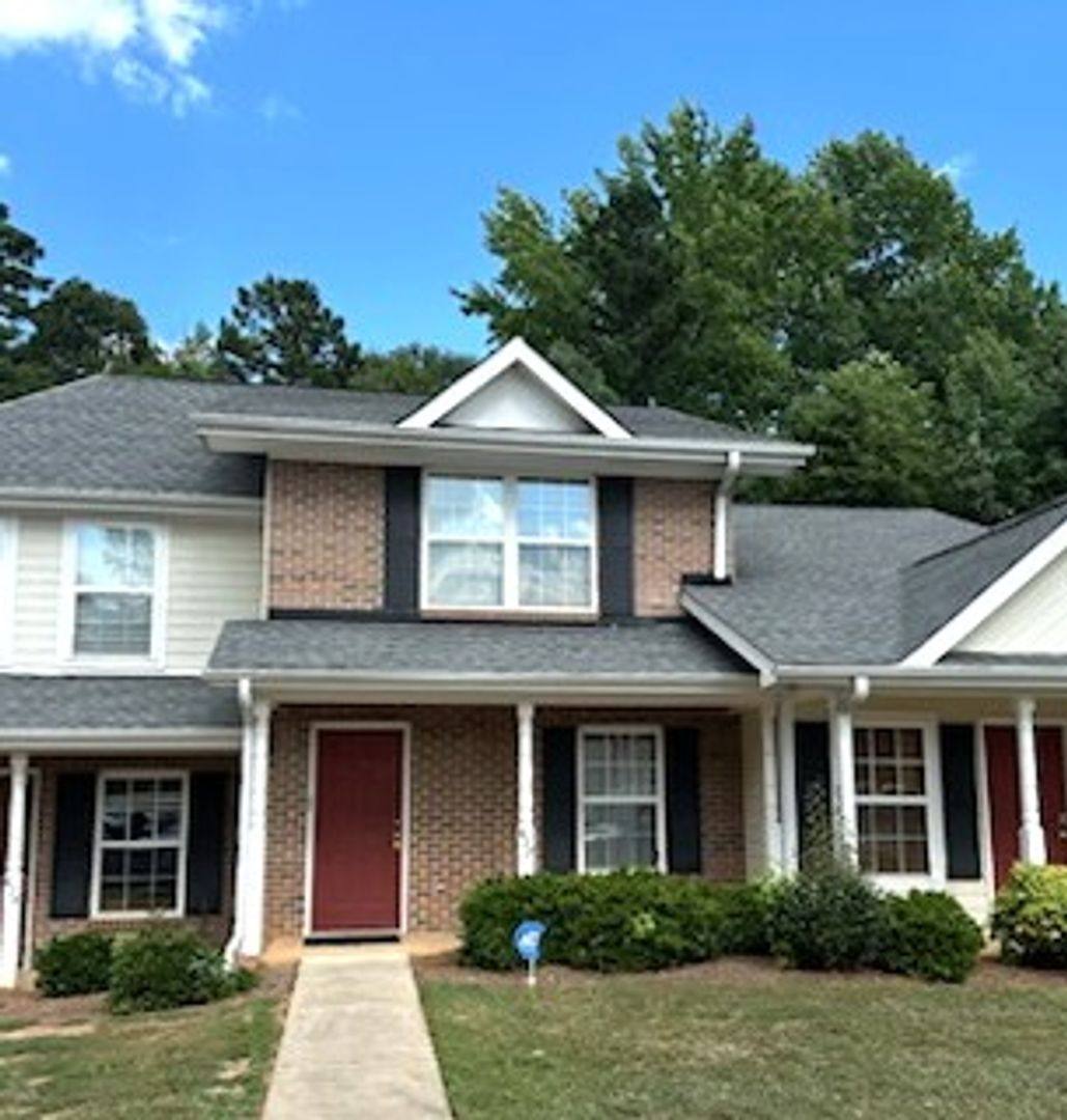 Townhouse for rent at 627 Bear Dr, Greenville, SC 29605