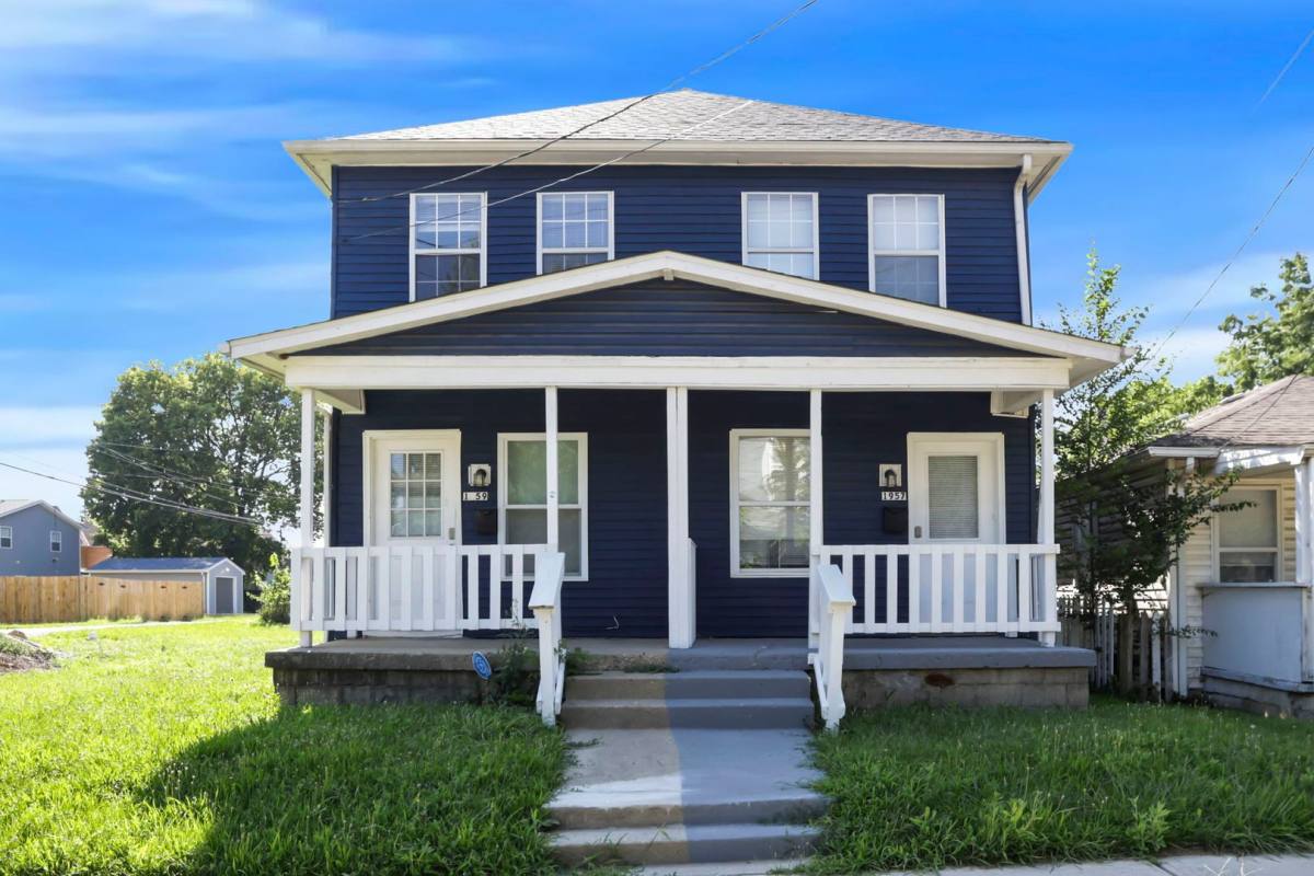 Apartment for rent at 1957-1959 S Washington Ave, Columbus, OH 43207
