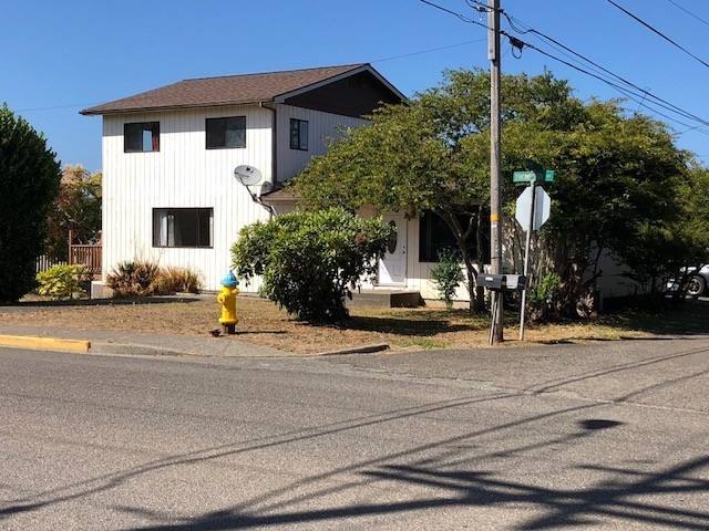 Apartment for rent at 1510 Thompson Rd, Coos Bay, OR 97420