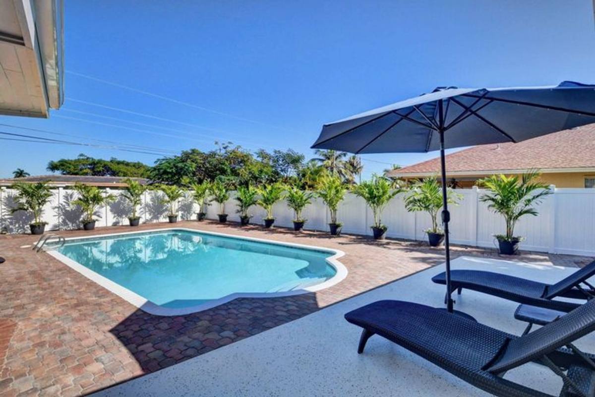 House for rent at 251 NE 2nd Circle, Boca Raton, FL 33431