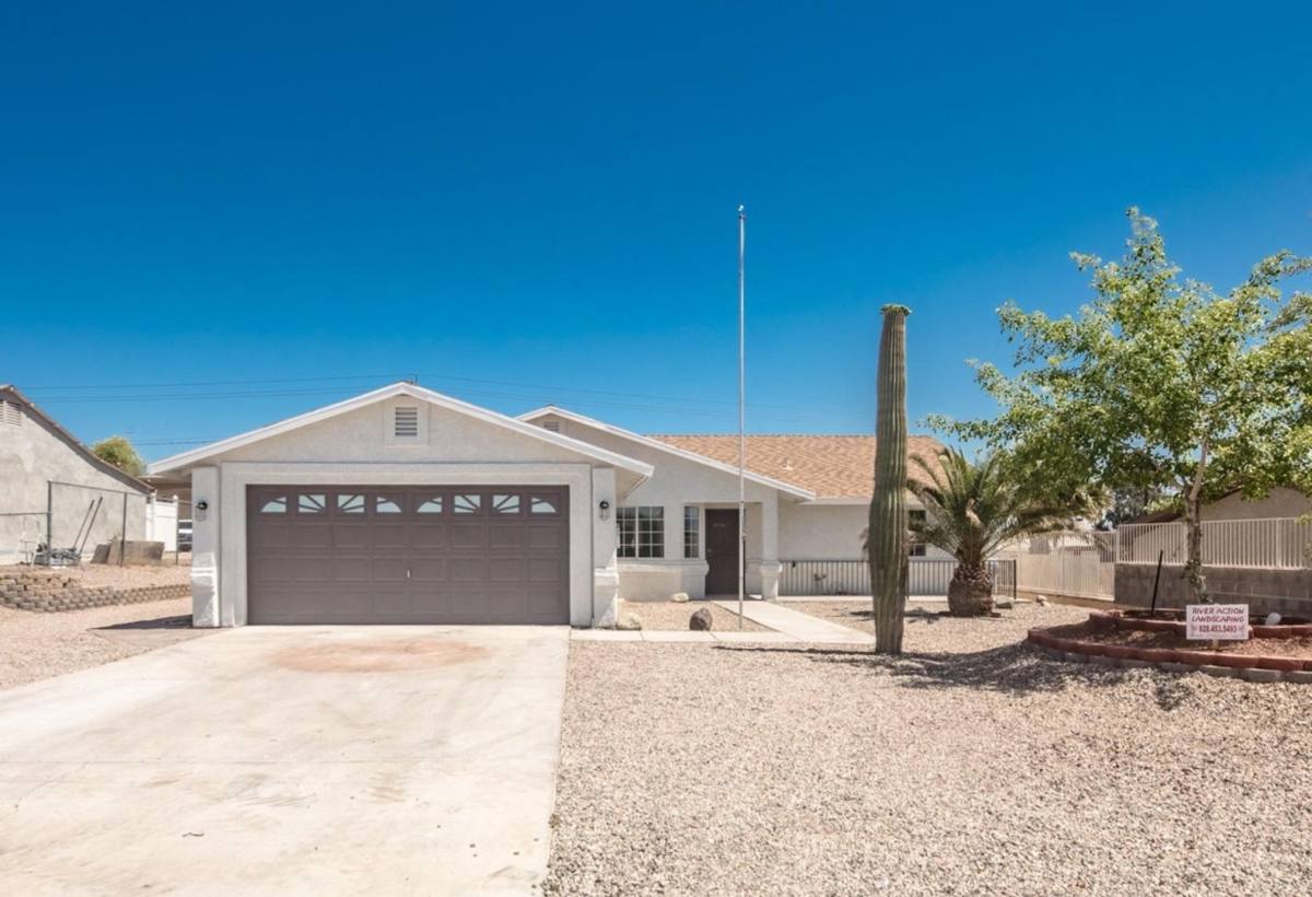 House for rent at 3176 Jamaica Blvd S, Lake Havasu City, AZ 86406