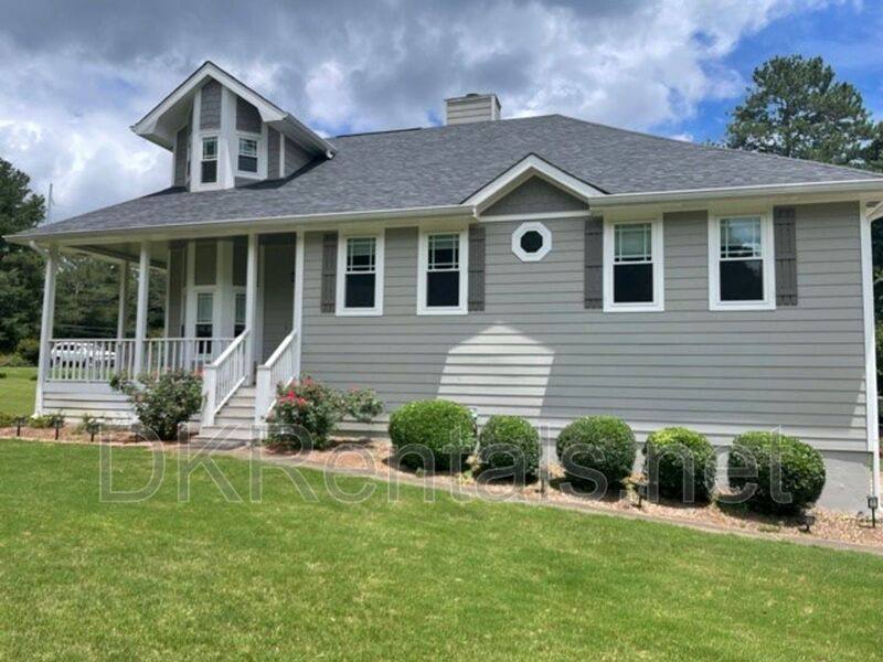 House for rent at 4494 Coventry Way NE, Roswell, GA 30075