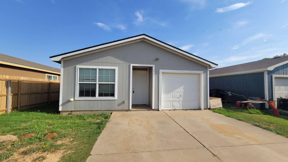 House for rent at 105 74th St, Lubbock, TX 79423