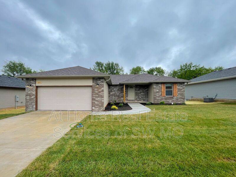 House for rent at 644 Southgate, Nixa, MO 65714