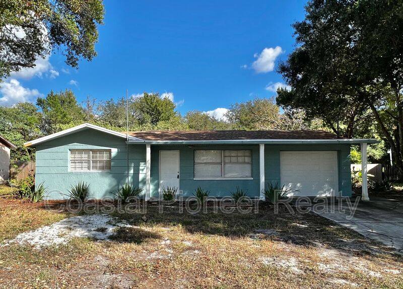 House for rent at 15114 Omaha St, Hudson, FL 34667