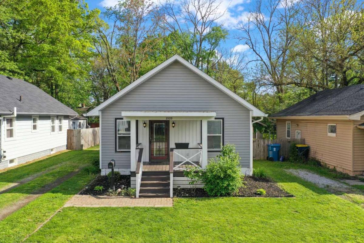 House for rent at 1523 E 49th St, Indianapolis, IN 46205