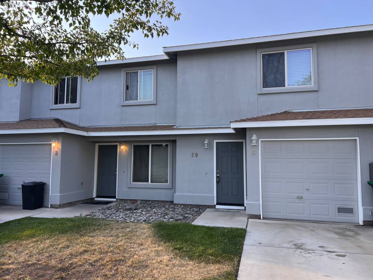Apartment for rent at 20 Cloud Dr, Fernley, NV 89408