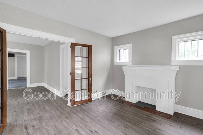 Apartment for rent at 246 Tremont #1, North Tonawanda, NY 14120