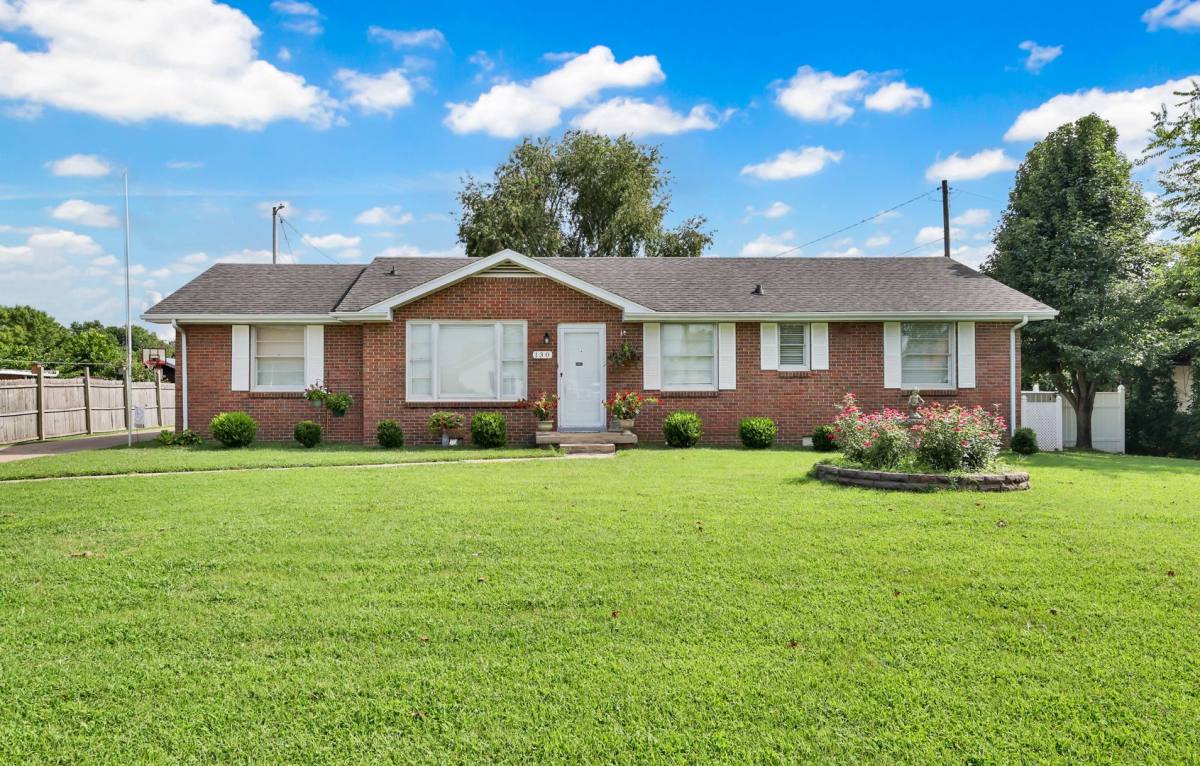 House for rent at 130 Union Hall Rd, Clarksville, TN 37040