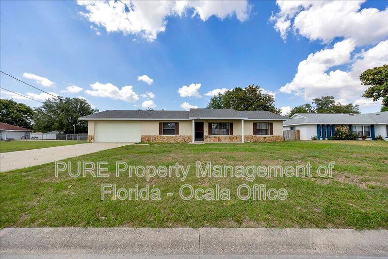 House for rent at 4331 SE 106th Place, Belleview, FL 34420