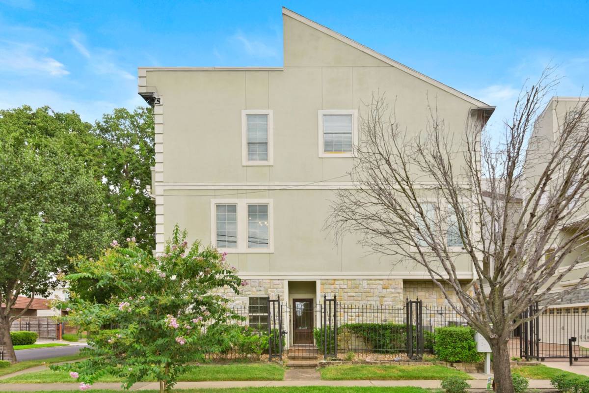 House for rent at 4501 Crawford St, Houston, TX 77004