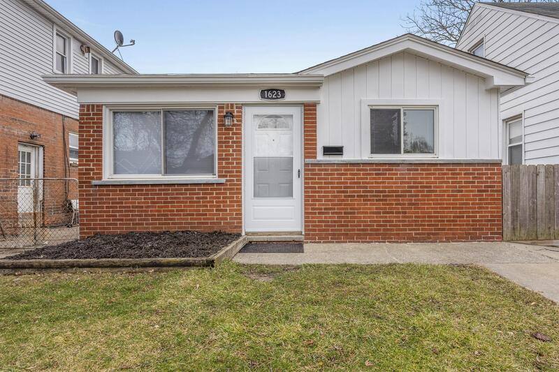 House for rent at 1623 Ethel Ave, Lincoln Park, MI 48146