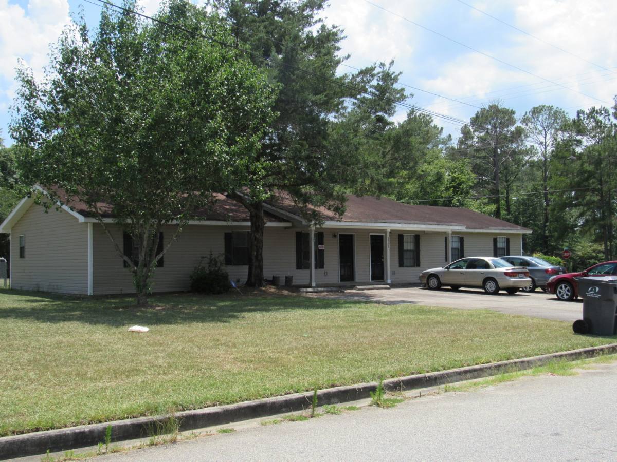 Apartment for rent at 3702 Mulligan Rd Circle, Valdosta, GA 31605