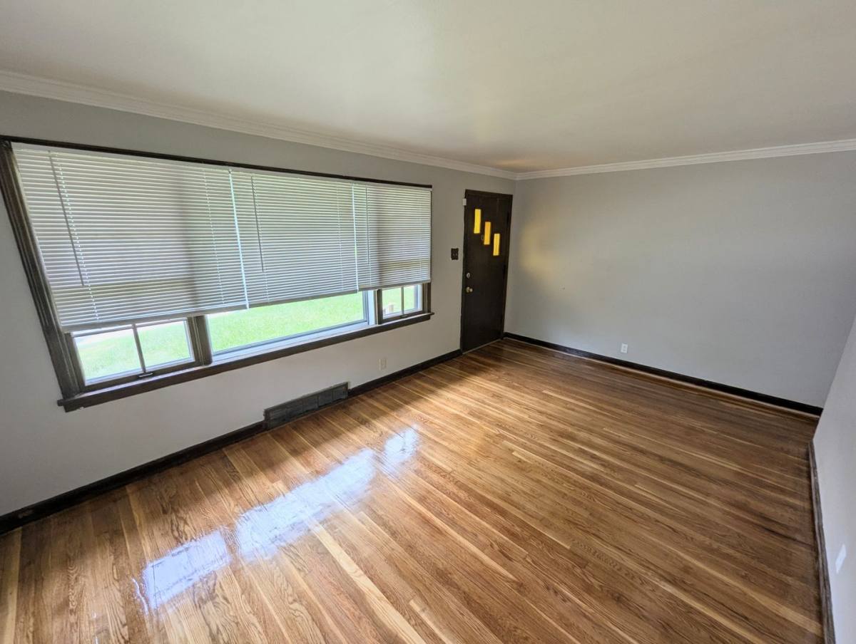 House for rent at 1509 Fathom Dr, Saint Louis, MO 63137