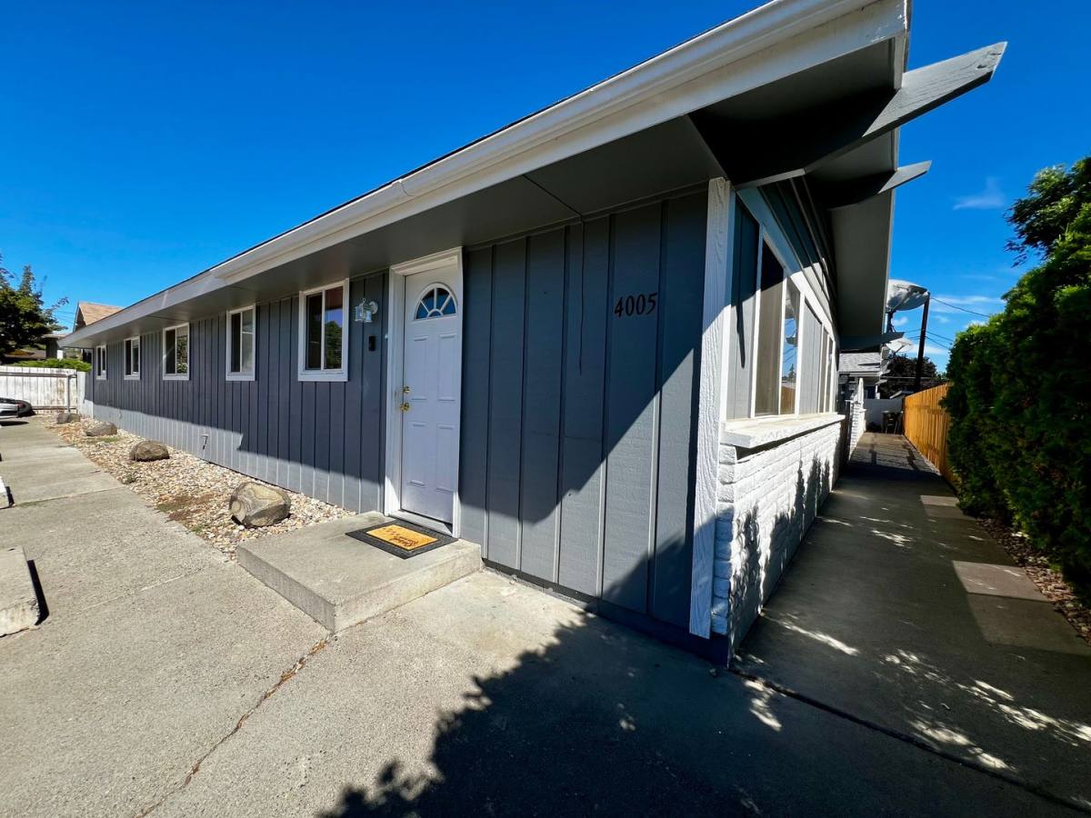 Apartment for rent at 4005 Bell Ave, Yakima, WA 98908