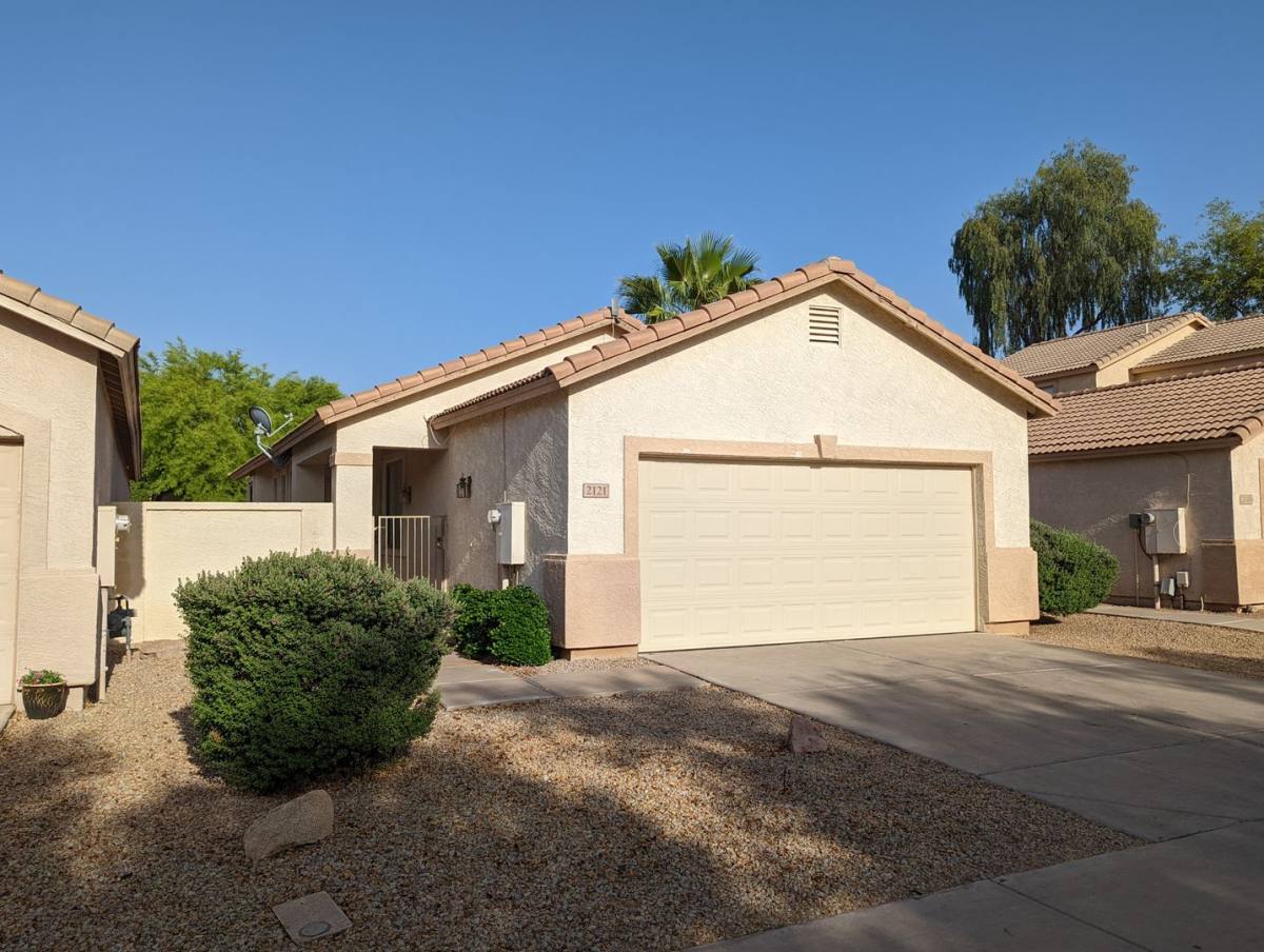 House for rent at 2121 N Iowa St, Chandler, AZ 85225