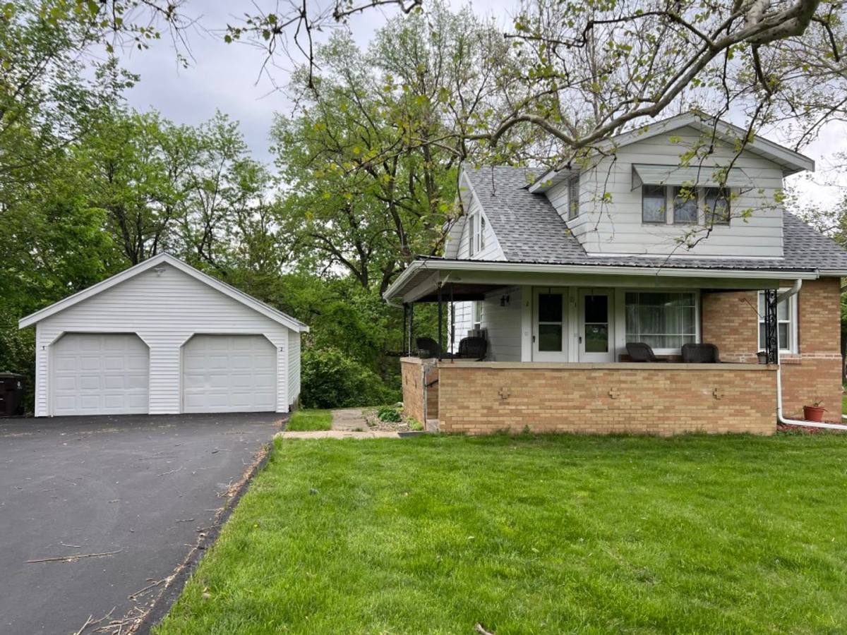 Townhouse for rent at 5008 N Knoxville Ave #2, Peoria, IL 61614