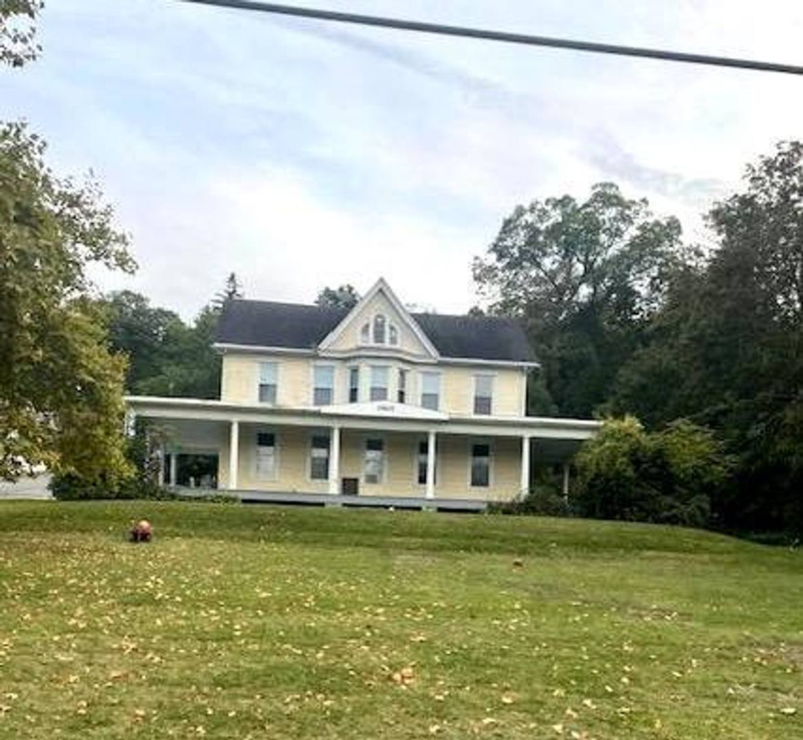 Apartment for rent at 25625 Military Rd, Cascade, MD 21719