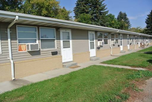 Apartment for rent at 300 16th Ave SW, Minot, ND 58701
