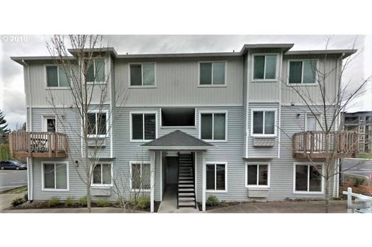 Apartment for rent at 217 NE 146th Ave, Portland, OR 97230