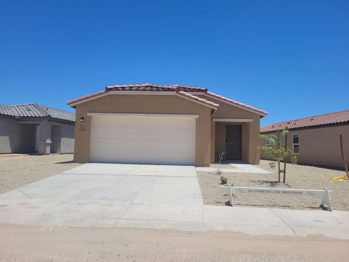 House for rent at 2365 Tapatio Dr, Bullhead City, AZ 86442