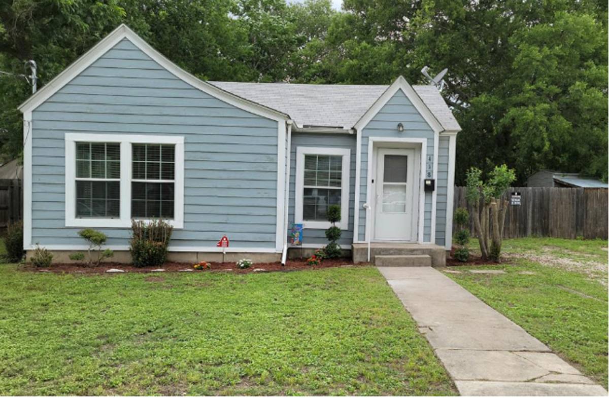 House for rent at 418 Lytle St, Kerrville, TX 78028