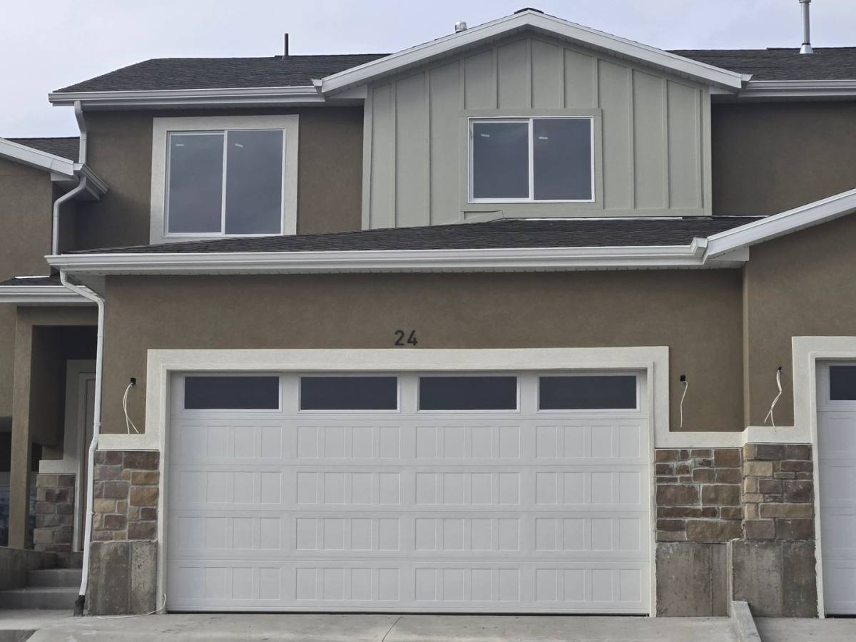 Townhouse for rent at 521 N 210 E, Richmond, UT 84333