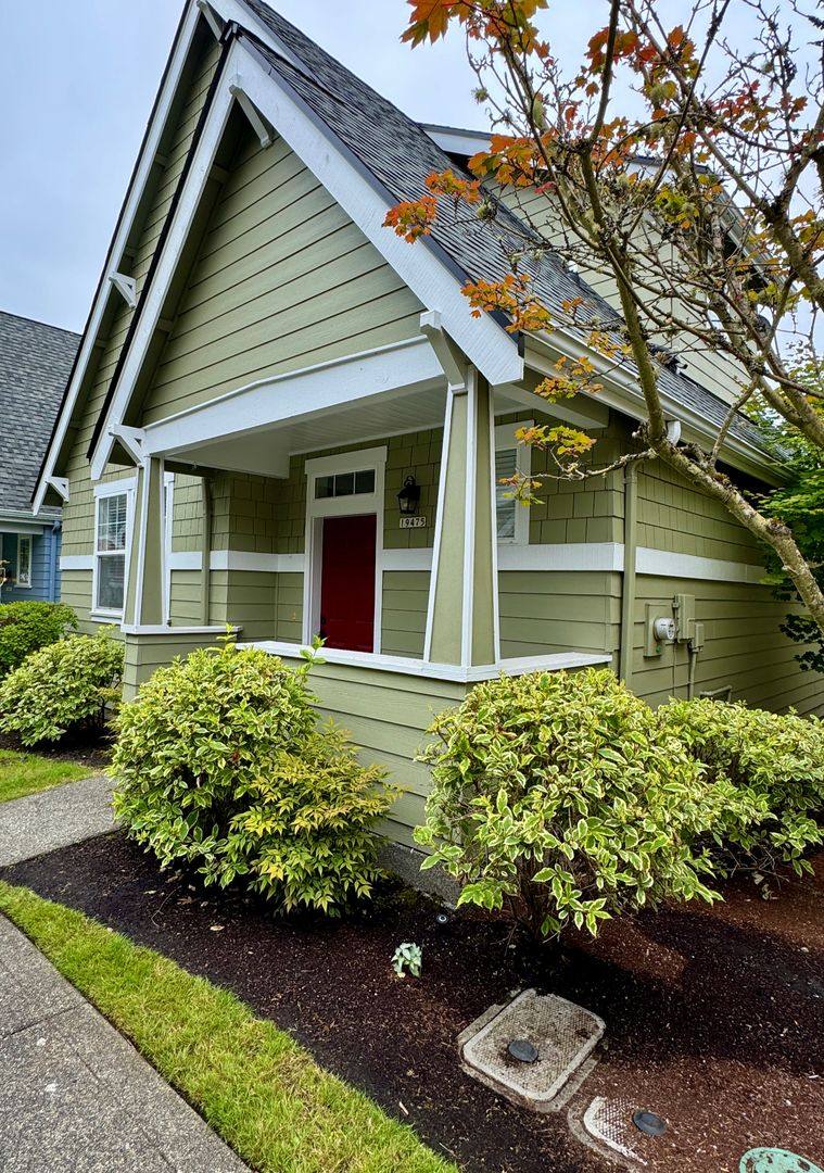 House for rent at 19475 Cherry Blossom Loop NE, Poulsbo, WA 98370
