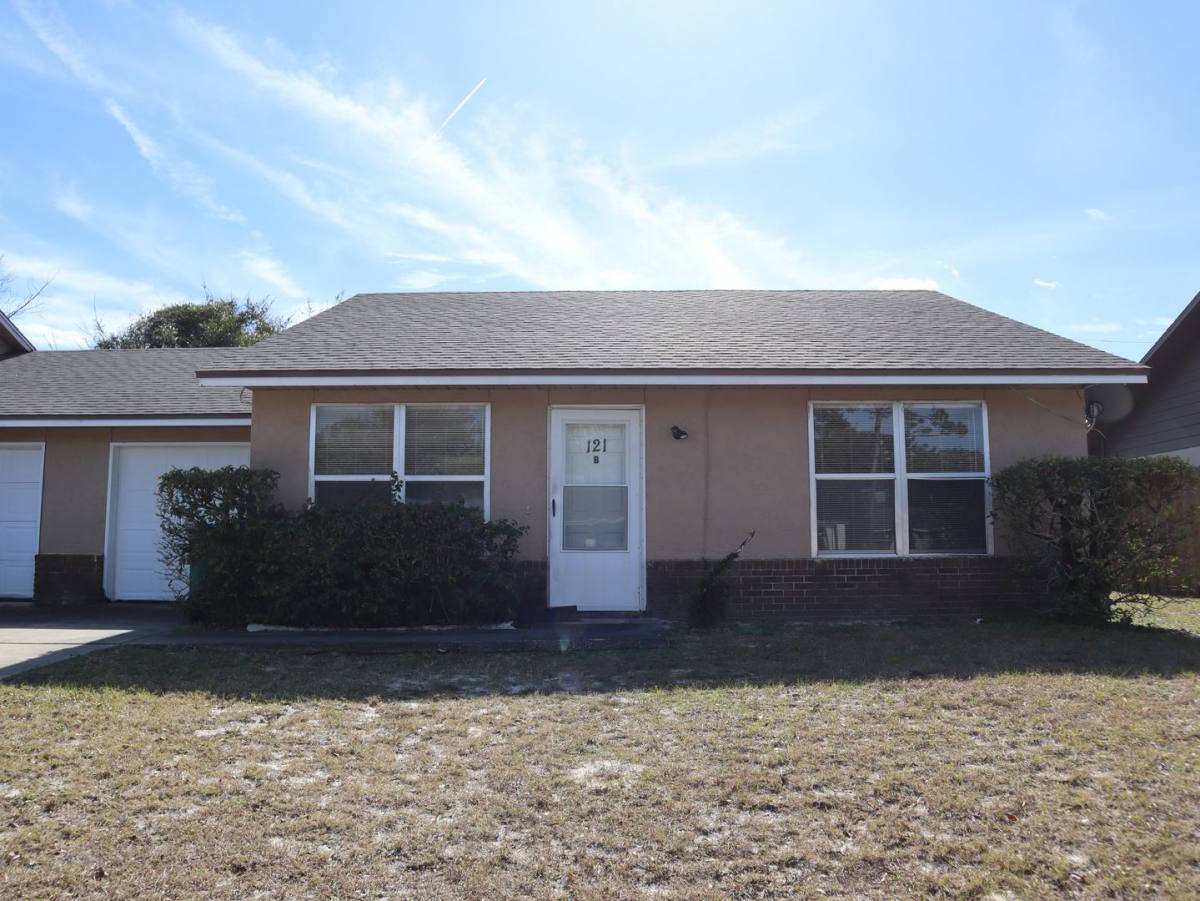 Apartment for rent at 121-B Cascade St, Deltona, FL 32725
