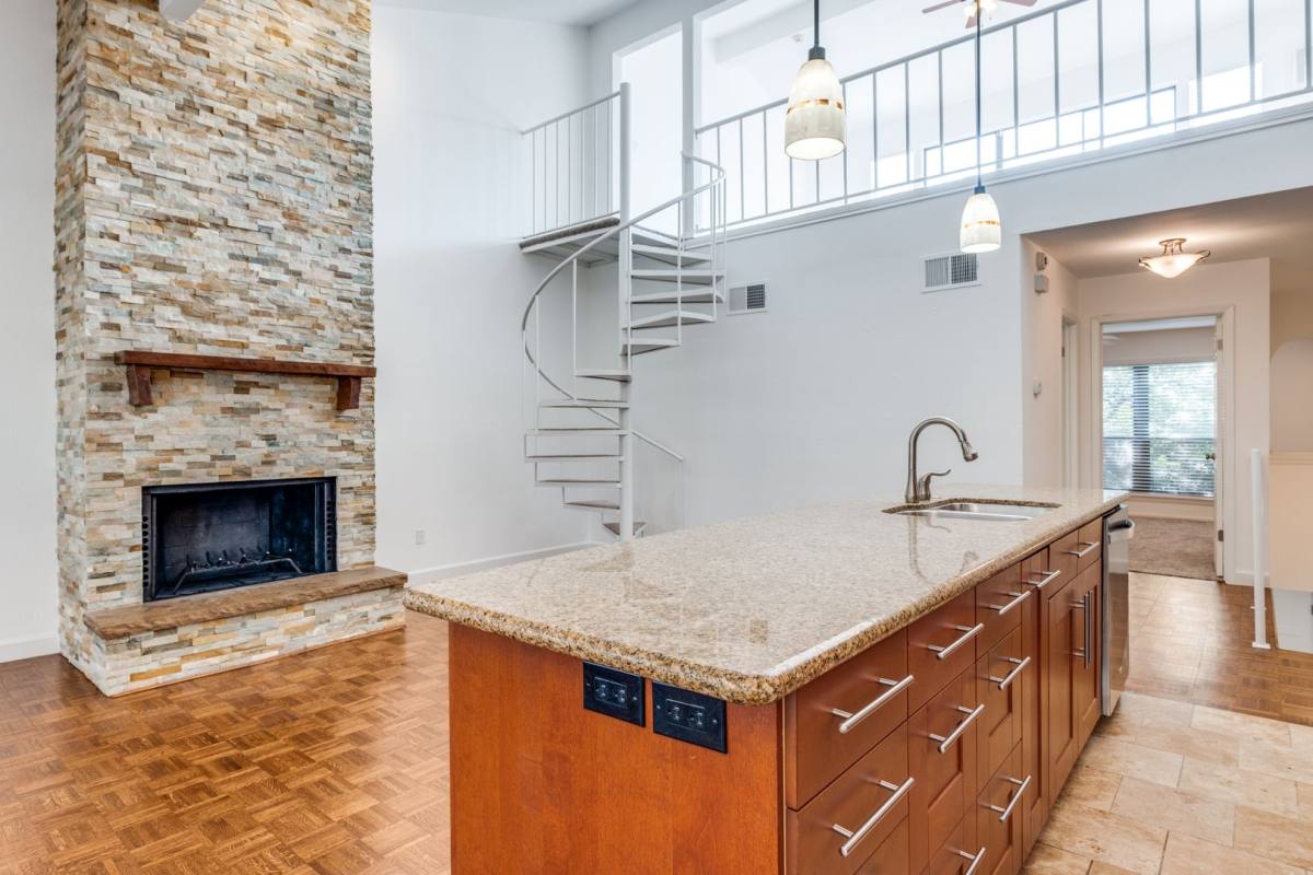 Apartment for rent at 4104 Wycliff, Dallas, TX 75219