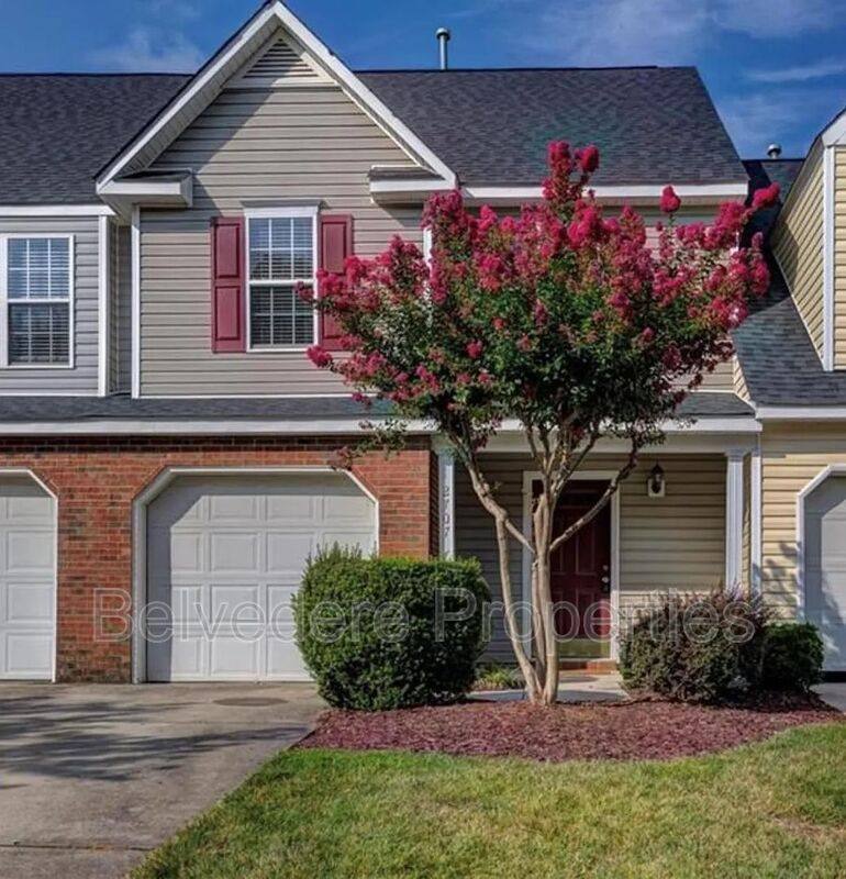 Townhouse for rent at 2707 N Keswick Way, Greensboro, NC 27410