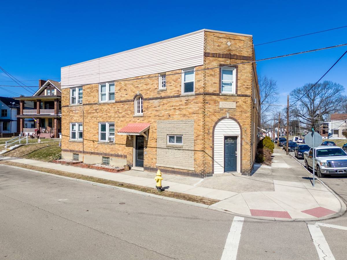 Apartment for rent at 1748 Williams Ave, Cincinnati, OH 45212