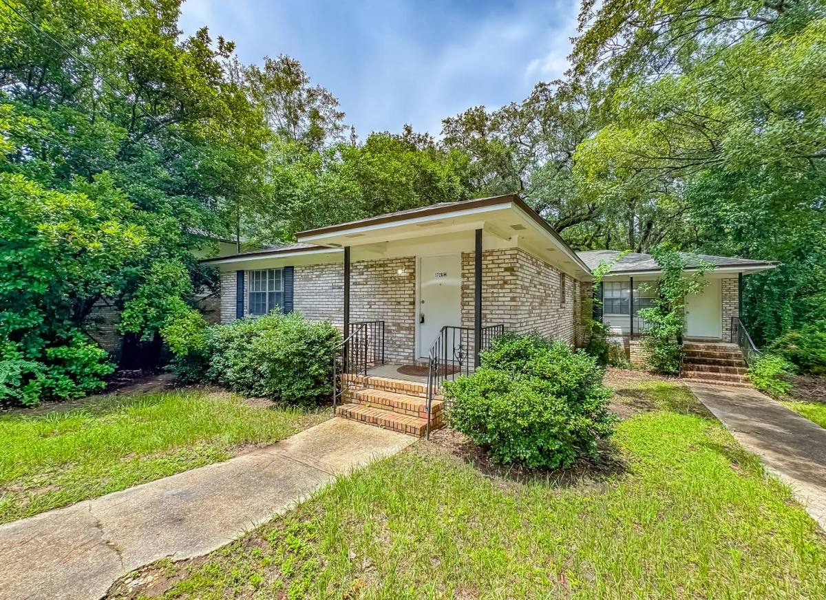 Apartment for rent at 1726 Hartsfield Rd, Tallahassee, FL 32303