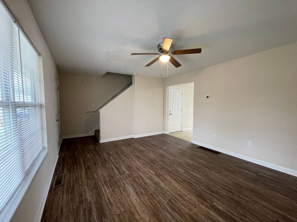 Apartment for rent at 254 252 April Way, Winchester, KY 40391