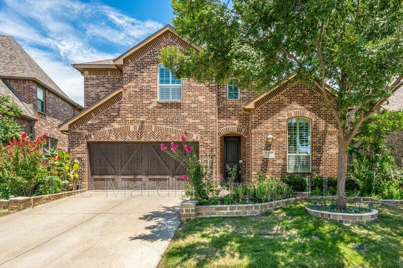 House for rent at 7408 Durand Dr, Irving, TX 75063