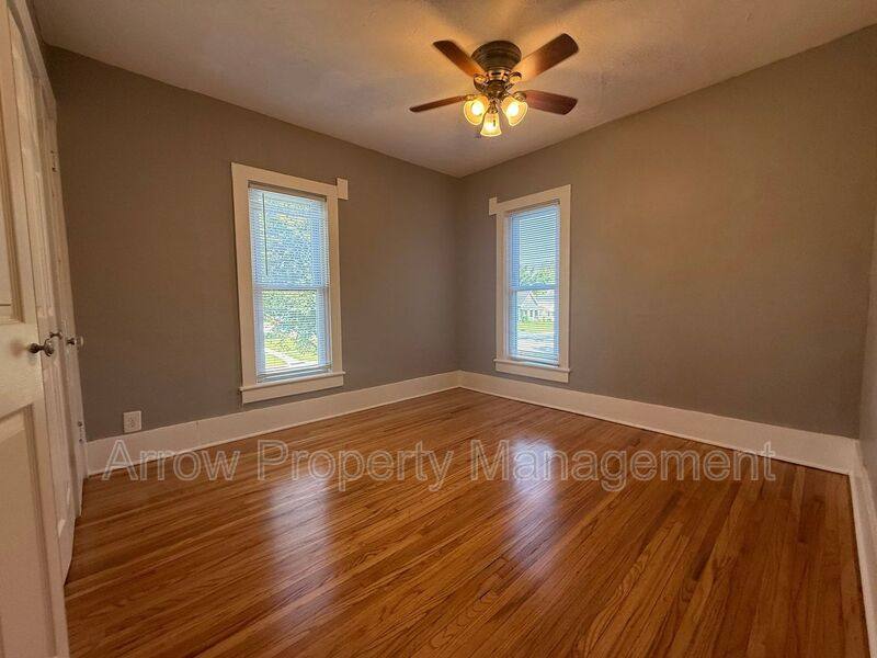 Apartment for rent at 1105 Peach St #2, Lincoln, NE 68502