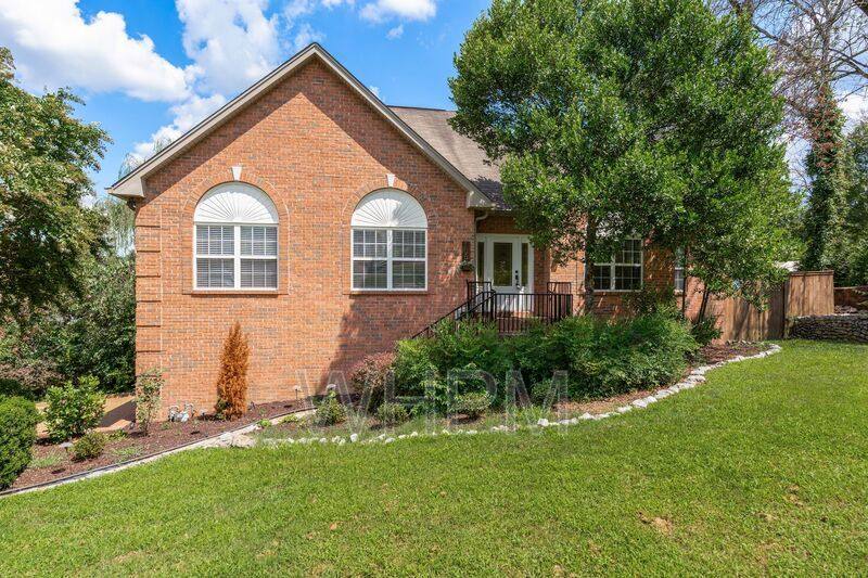 House for rent at 105 Oak Haven Court, Nashville, TN 37209
