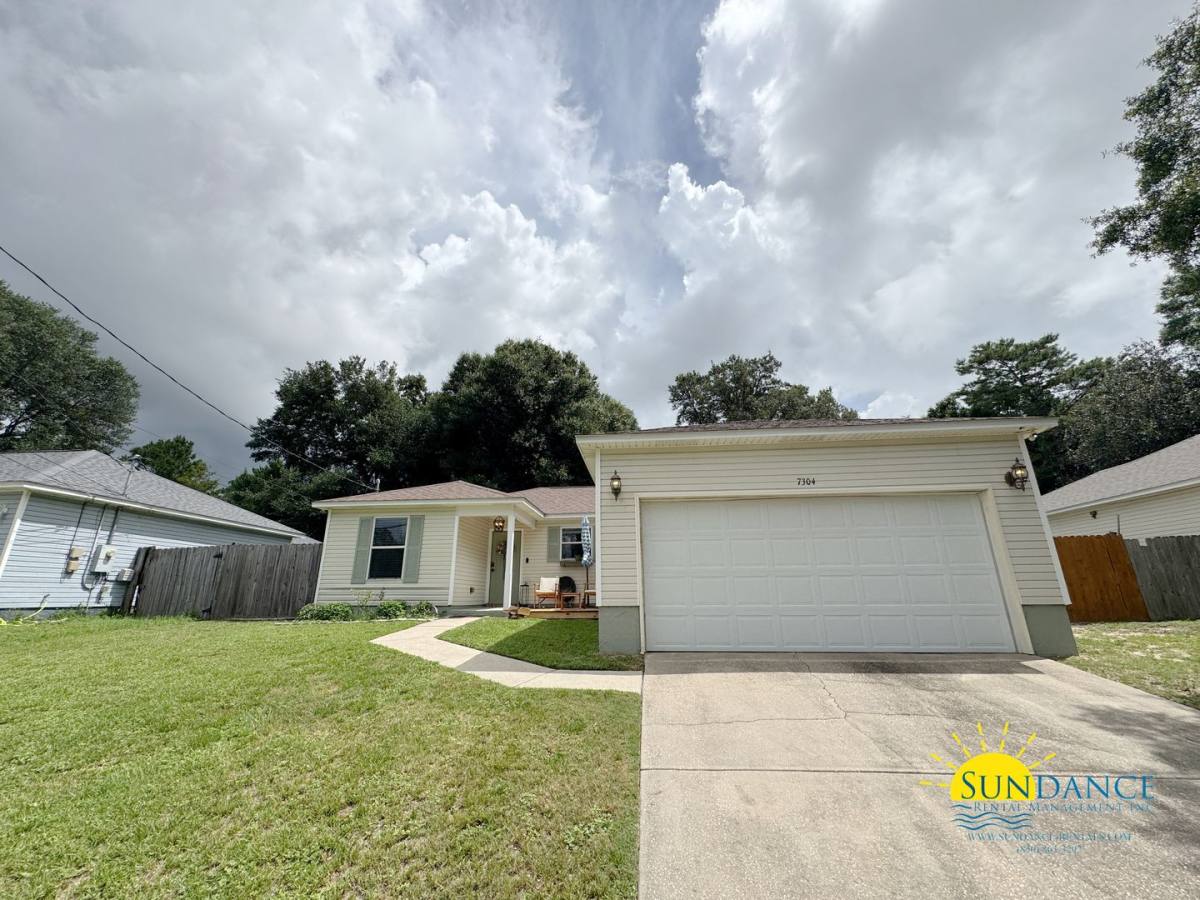 House for rent at 7304 Gordon Evans Rd, Navarre, FL 32566