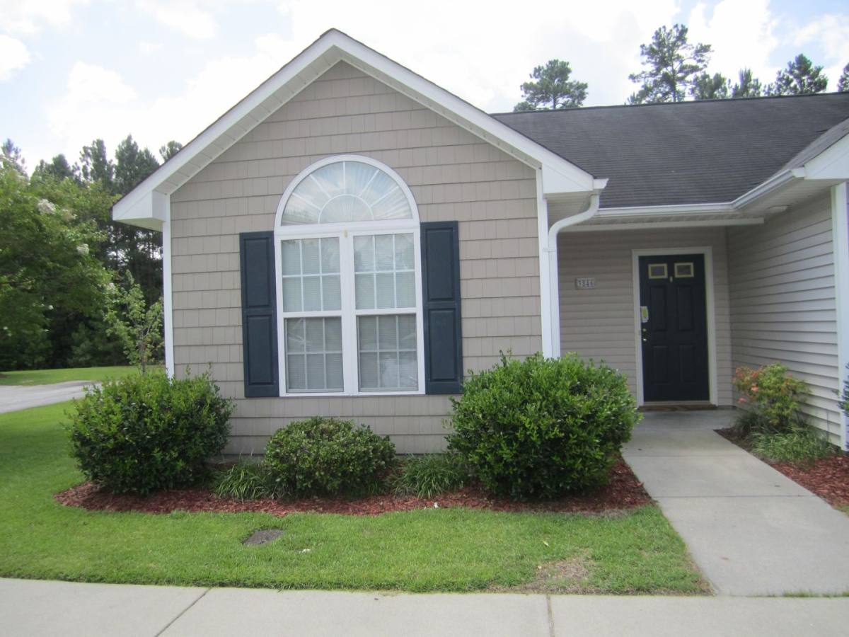 Apartment for rent at 3844 Blue Grass Court, New Bern, NC 28562