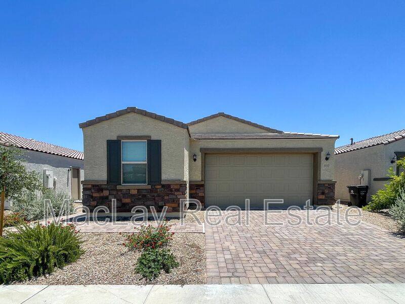 House for rent at 1017 S 7th St, Avondale, AZ 85323