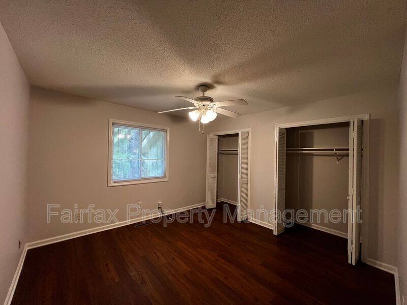 Apartment for rent at 475 Cedar Lake Rd #A, Chapel Hill, NC 27516