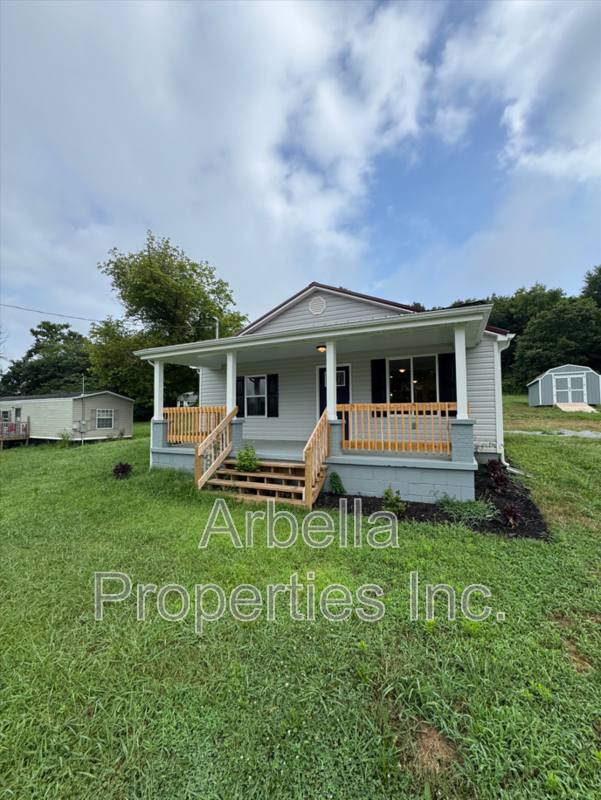 Apartment for rent at 320 McDonald Rd, Midway, TN 37809