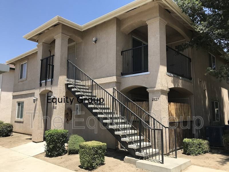 Apartment for rent at 2827 N Zachary St, Visalia, CA 93291