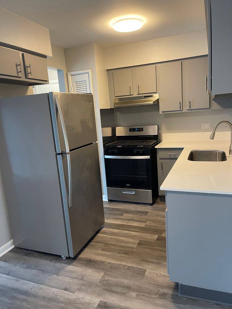 Apartment for rent at 3249 187th St, Lansing, IL 60438