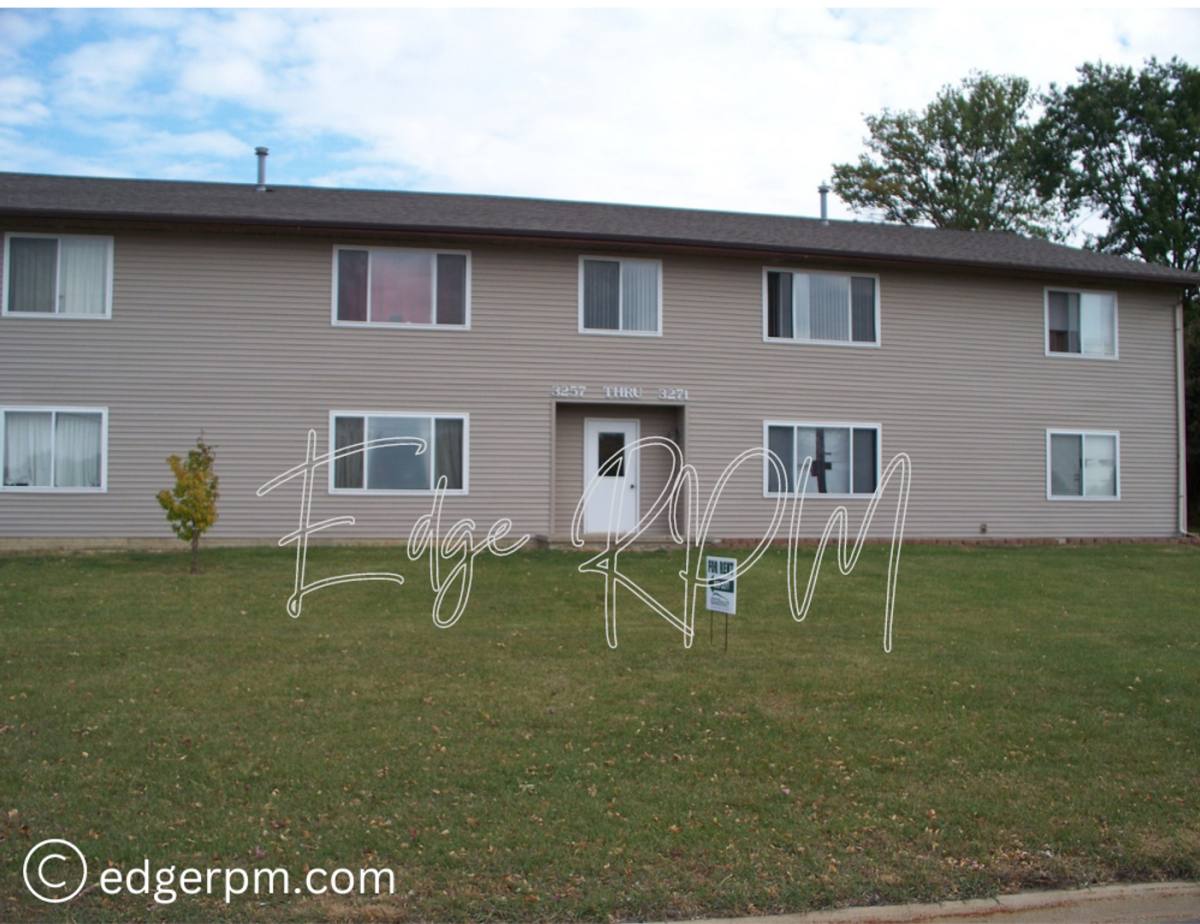 Apartment for rent at 3241-3271 Ansborough, Waterloo, IA 50701