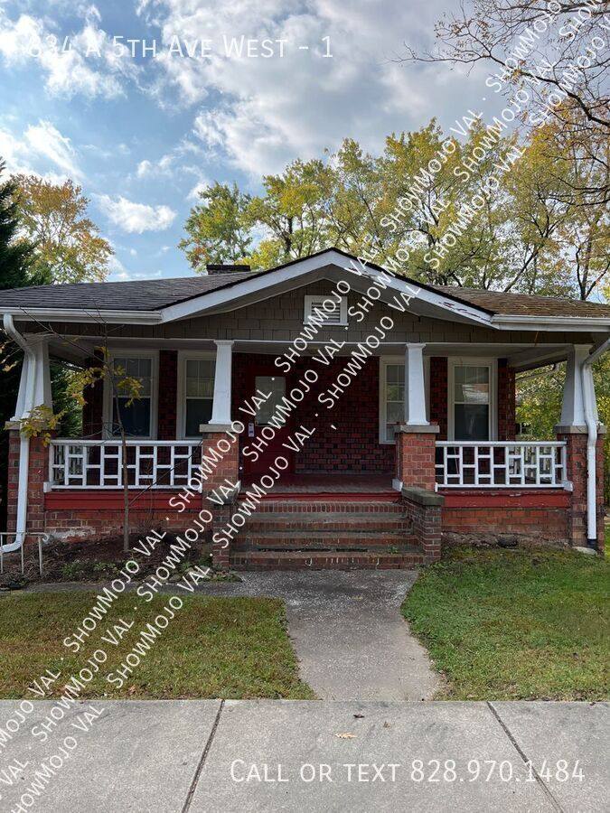 House for rent at 834 A 5th Ave W #1, Hendersonville, NC 28739