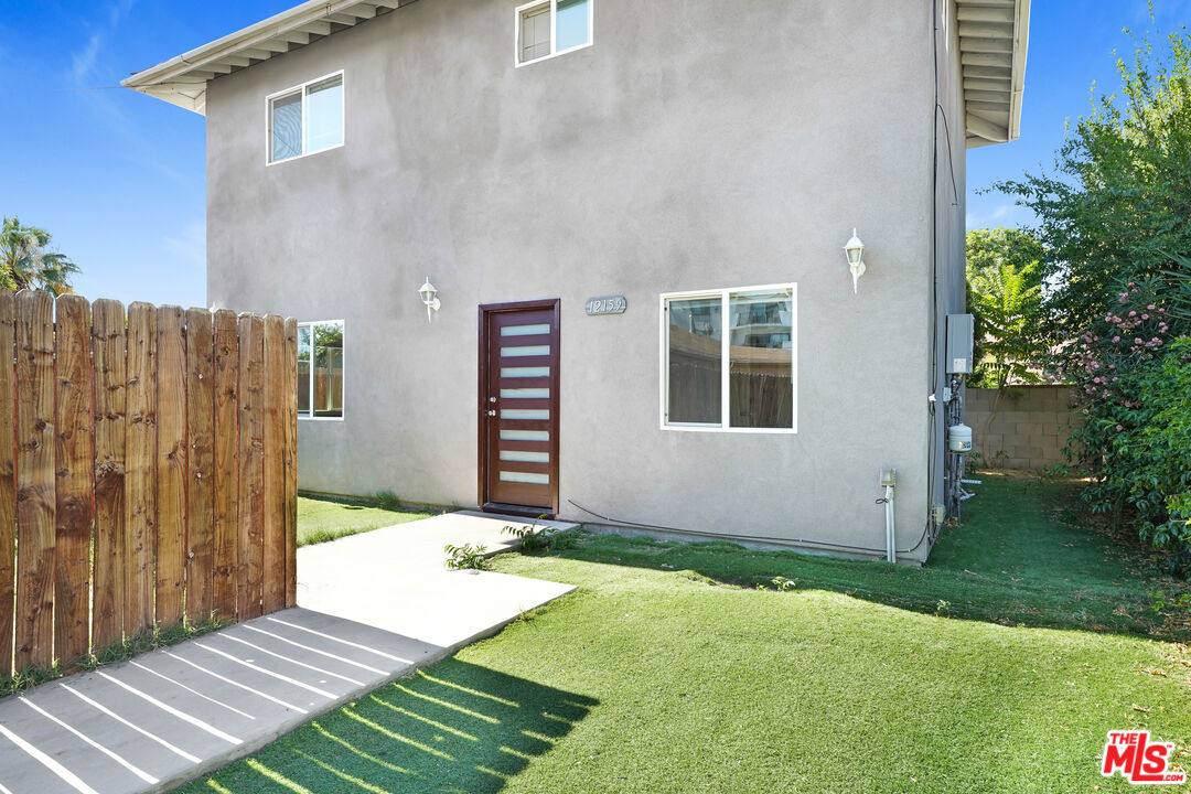 Apartment for rent at 12159 Hart St, North Hollywood, CA 91605