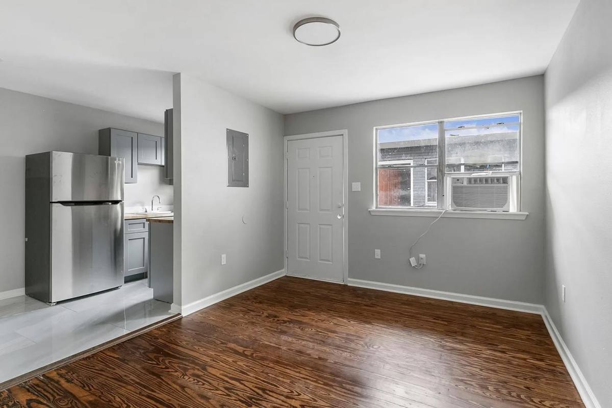 Apartment for rent at 1709 - 1711 St Andrew, New Orleans, LA 70113