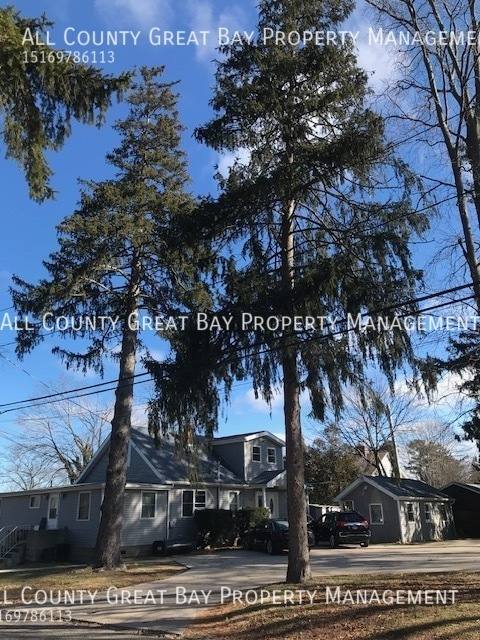Apartment for rent at 121 Rose Dr #C, Ronkonkoma, NY 11779